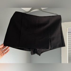 MINI Skort with slit